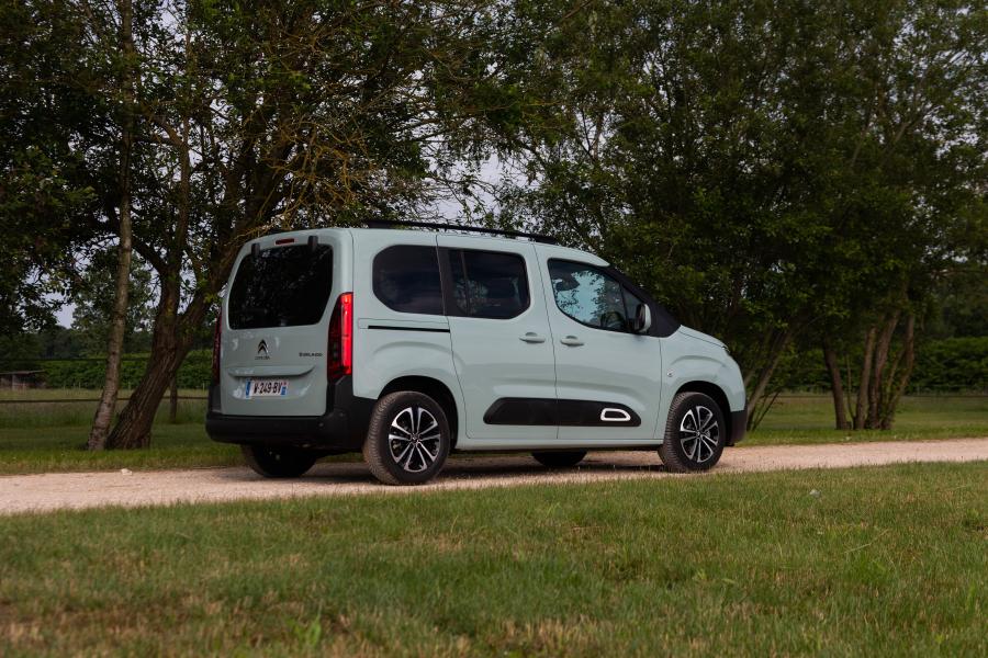  Citroen Berlingo Multispace 2018 года  (фото 14 из 17)